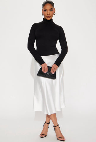 Aubs Satin Midi Dress