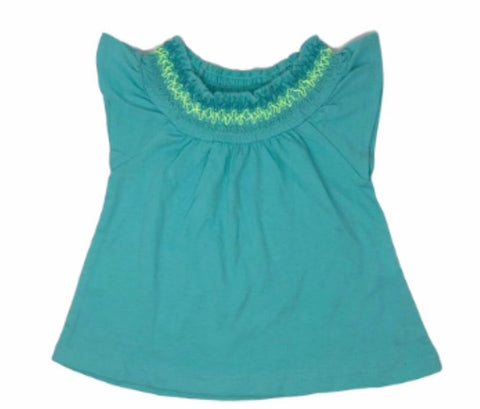 Tee with Embroided neckline